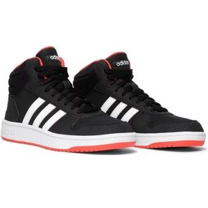 Basketball Sneakers 🏀